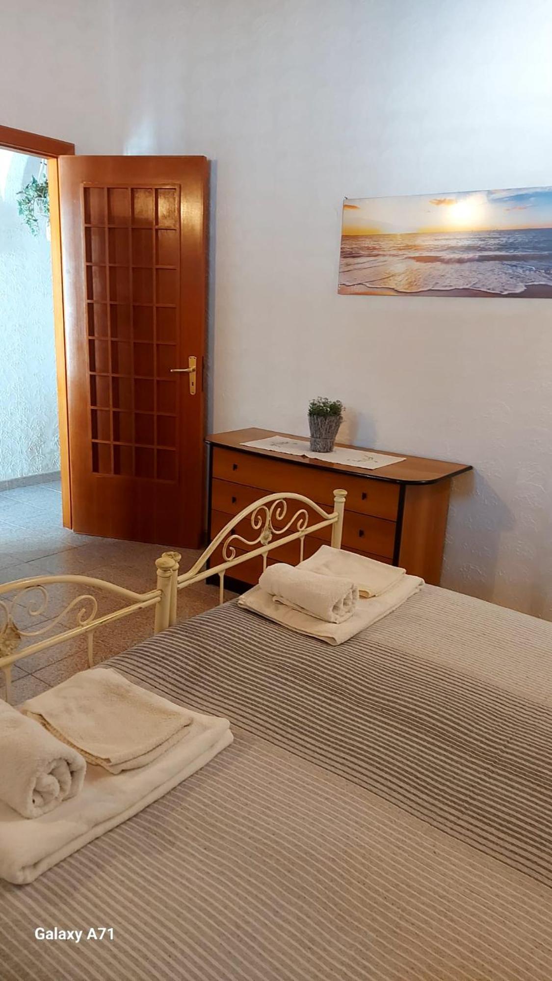 Casa Fronte Mare Puro Relax Villa Cava d'Aliga Ngoại thất bức ảnh